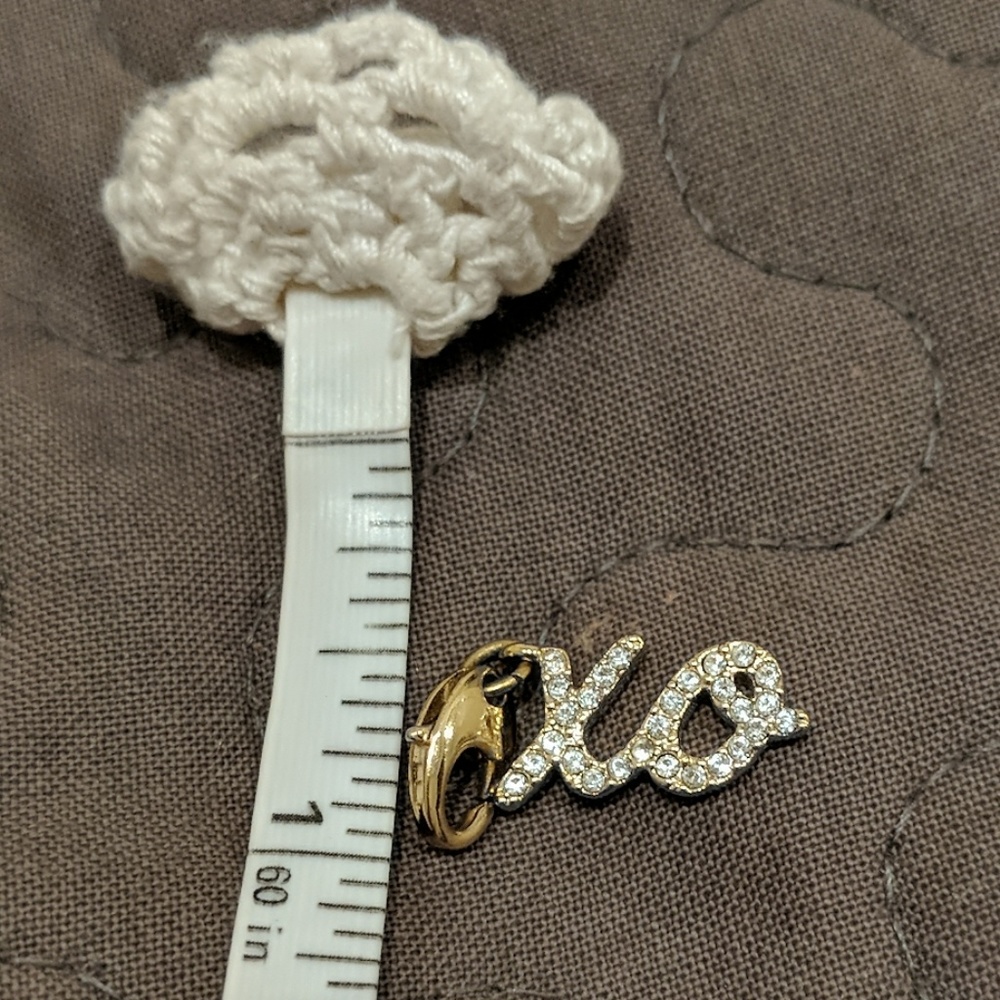 Kate Spade How Charming XO Charm